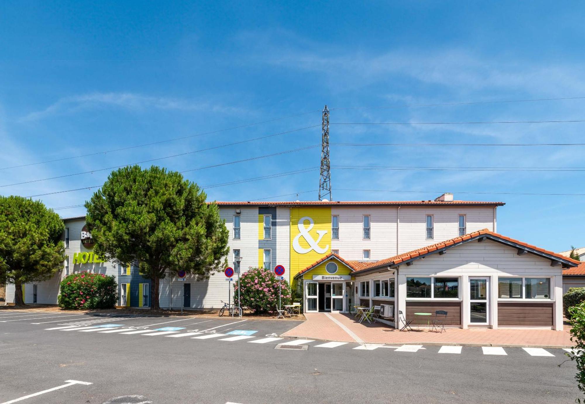 B&B Hôtel Narbonne  Buitenkant foto